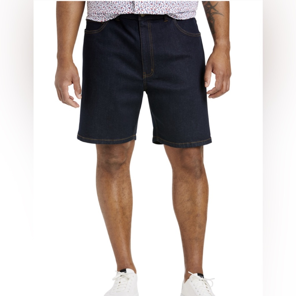 DXL BIG & TALL MEN DENIM SHORTS (SIZE 42)